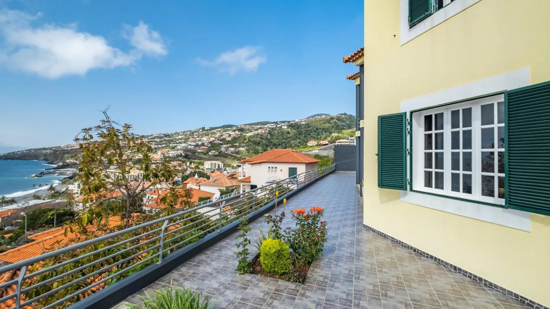 Villa The Balcony - By Wehost Santa Cruz  Casa vacanze Santa Cruz (Madeira)